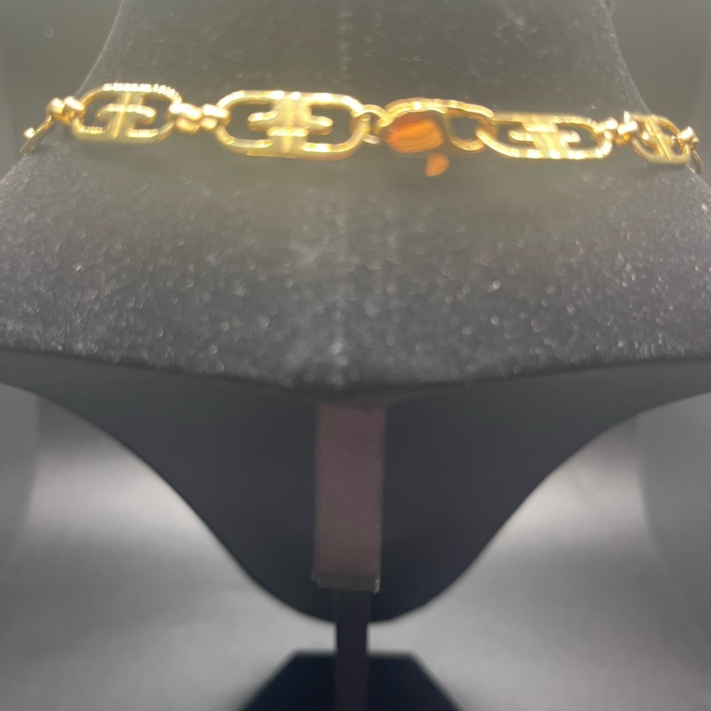 Gold tone chain necklace Givenchy style vintage link necklace GS signed - Picture 6 of 7